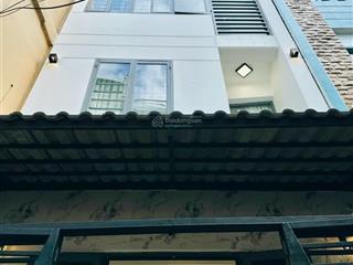 Siêu phẩm hiếm khó tìm tại bến vân đồn  q4  42,7m2  2 ty 890 bao phí sang tên