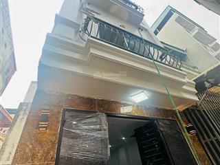 Bán nhà cầu diễn  nhà mới ở ngay  diện tích bạt ngàn  gần ô tô  6 tầng thang máy  sổ đẹp