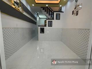 Bán nhà riêng tại đ văn thân q.6  3ty950 39m2,2pn, 2wc