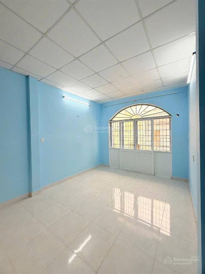 Q6 cư xá phú lâm a chỉ 4.9 tỷ tl  nhà mới 2 tầng 3.5x11m  hẻm xe hơi 5m  ngay chợ phú lâm