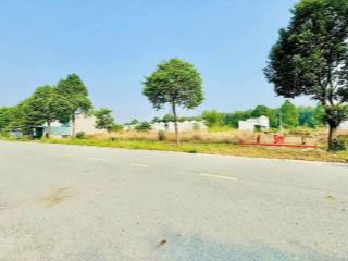 Bán đất giá chưa tới 1 tỉ dt 150m2 nằm gần kcn mỹ phước 3 , có shr mt đường 8m.