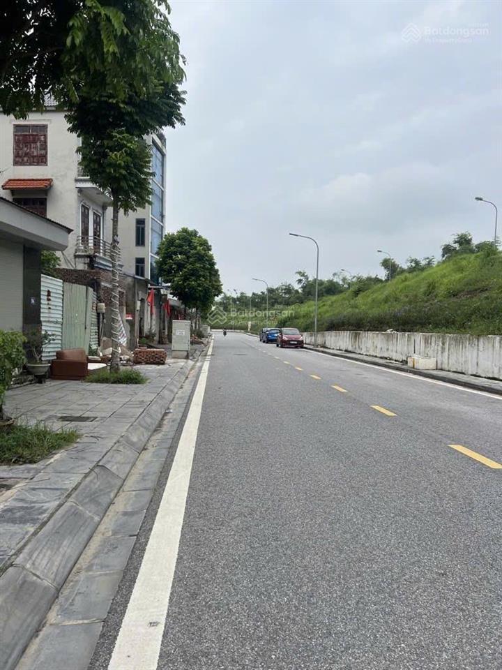 Bán đất tặng nhà  56m2  phúc lợi  đường oto tránh  kinh doanh dòng tiền  chỉ 5,65