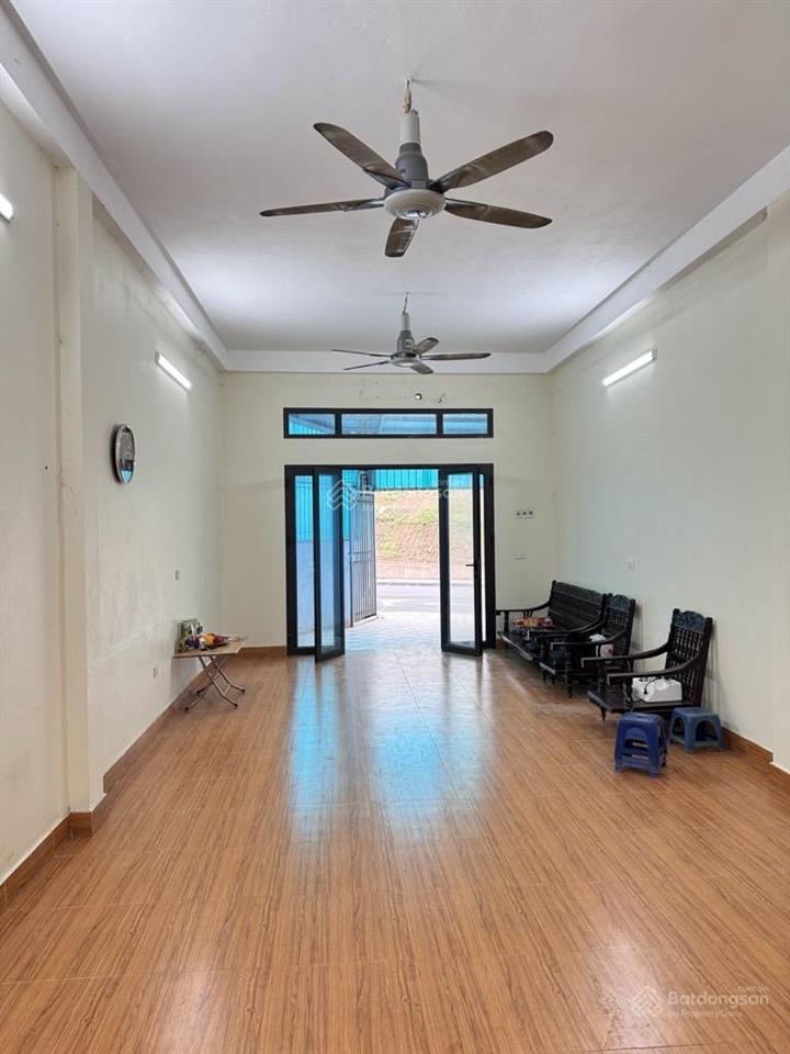 Bán đất tặng nhà  56m2  phúc lợi  đường oto tránh  kinh doanh dòng tiền  chỉ 5,65