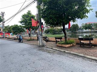 Bán đất thuận tốn, gia lâm lô đất đẹp, mặt tiền 9.5m, sổ đỏ chính chủ