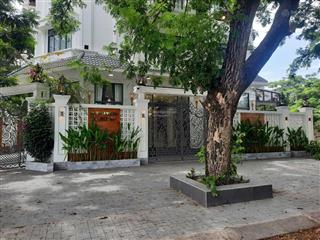 Biệt thự 2 mặt tiền khang điền bình chánh  sổ hồng riêng, sang tên ngay   xem nhà hôm nay!