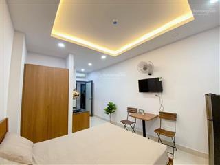 Căn hộ ban công ngay trung tâm quận bình thạnh