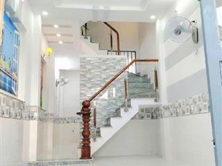 Bánnhà đẹp 2 lầu 3pn ở ngay đường liên khu 25cách mt lê văn khương q12 200m, 5 phút qua gò v