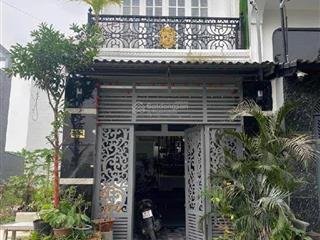 Bán gấp nhà 1 lầu 6x20m sổ hồng riêng nằm ngay chợ bờ ngựa đang cho thuê 22 triệu/tháng