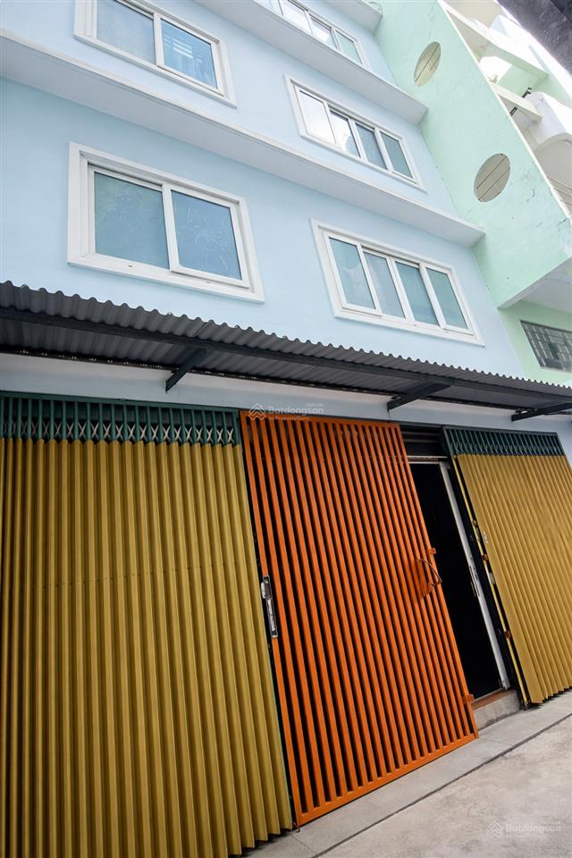 Trung tâm q10  10 mét ra mt đường 3/2  31m2 4 tầng  đối diện rạp hòa bình