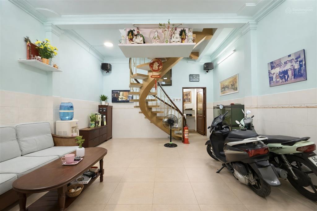 Nguyễn tri phương vĩnh viễn ngang 5.2m hiếm 4 tầng  30m ra mặt tiền  chỉ 10.5 tỷ