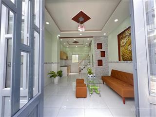Bán nhà riêng đẹp tại quốc lộ 13, thủ đức, hcm, 60m2, giá 1 tỷ 50 triệu. sổ riêng, hoàn công đầy đủ