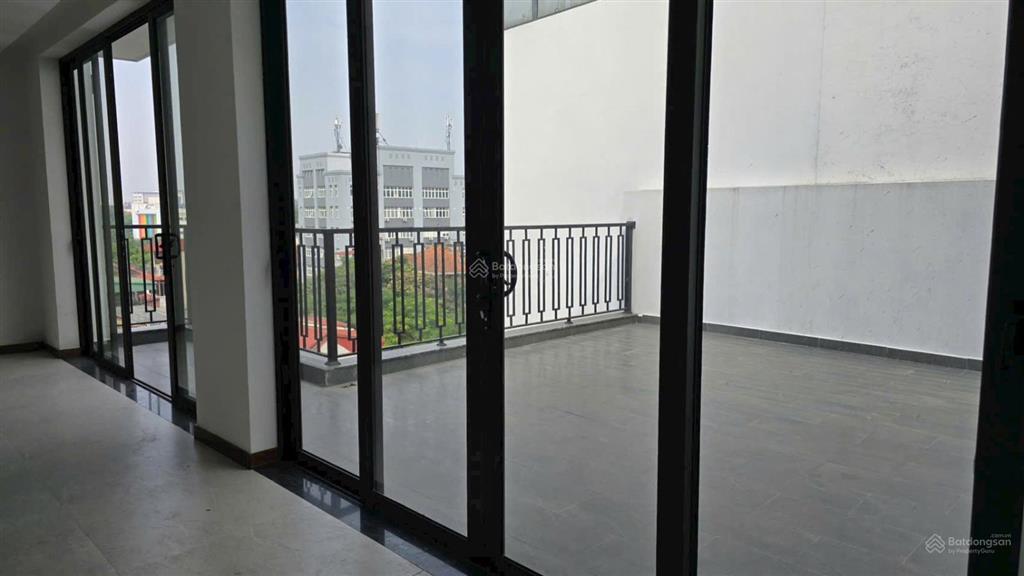 Chính chủ bán nhà phố lô góc siêu hiếm nguyễn thái học ba đình full nội thất đẹp  6 tầng thang máy