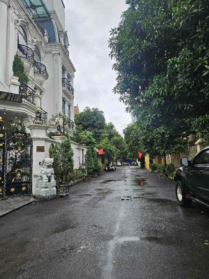 Bán bt đẹp tại trung văn, 79,8 tỷ, 171m2, 6pn, 5wc, pháp lý đầy đủ