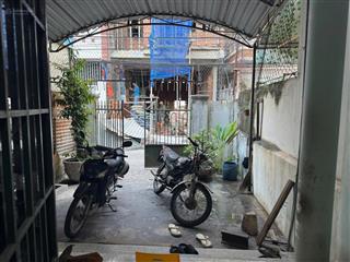 Cần bán nhanh nhà dt 99,5m2 ngang 4,06m gần biển, đường ô tô 5m, khu dân cư đông đúc, 6,5 tỷ có tl