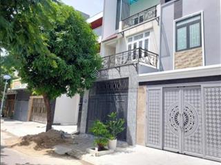 Bán nhà đẹp 3 tầng kđt phước long a dt 96,9m2 ngang 5m, nội thất như hình, sẵn sổ, giá 8,3 tỷ có tl