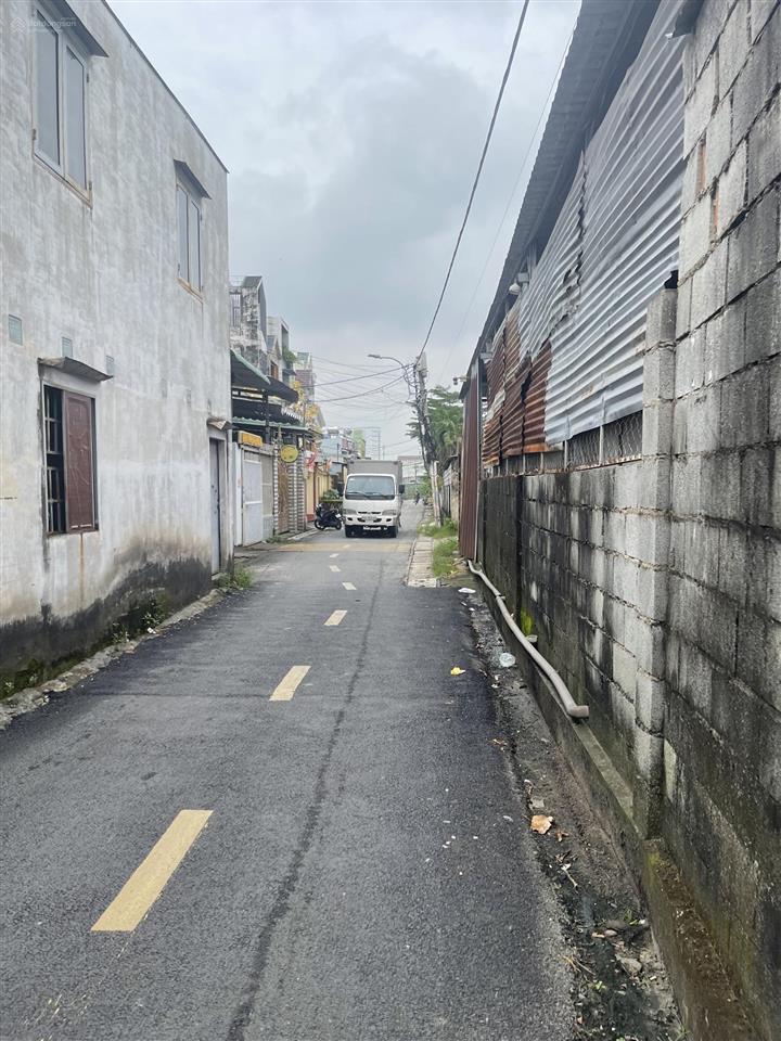 Nhà ngang 5.5m 20m ra mặt tiền lê thị hà 3 tầng 220m trung tâm hóc môn