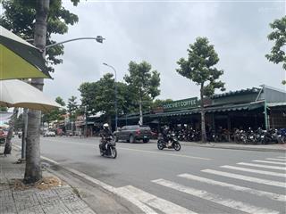 Nhà ngang 5.5m 20m ra mặt tiền lê thị hà 3 tầng 220m trung tâm hóc môn