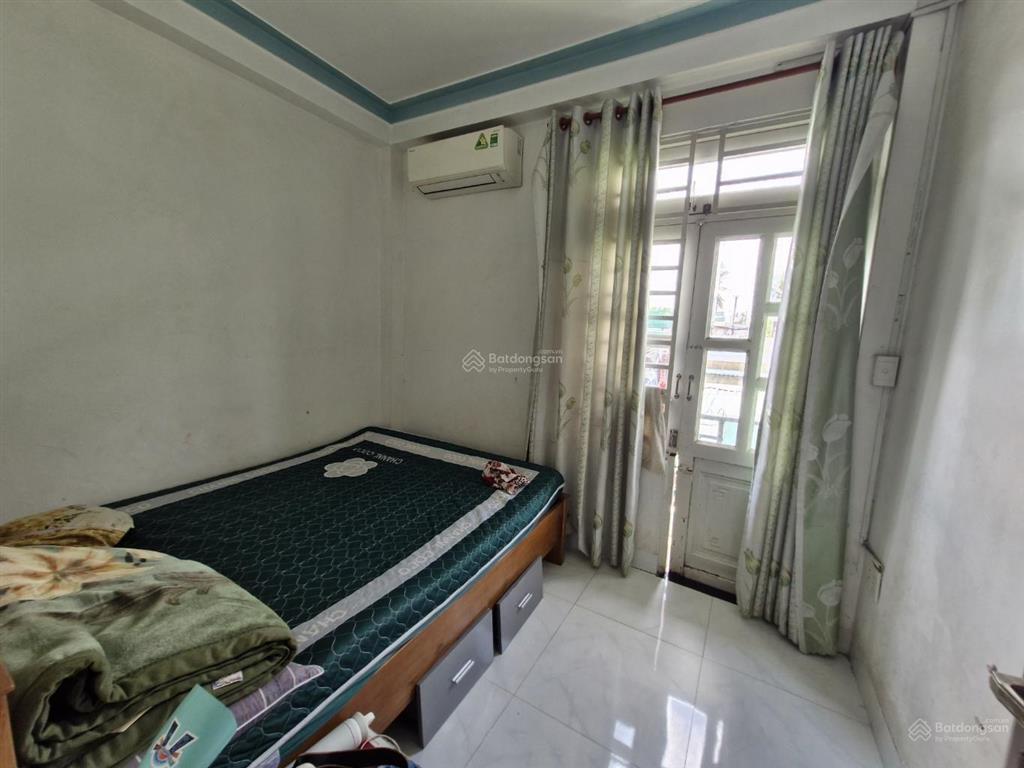 Bán nhà btct 3 tầng  hxh  ngay chợ lã xuân oai, long trường, q9  giá 3.85tỷ