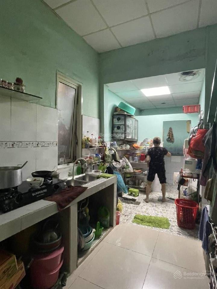 Bán gấp, nhà 2 mặt tiền, diện tích lớn 82.7m2, sổ vuông đẹp, tân thuận tây, quận 7