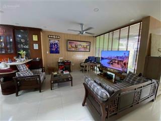 Bán nhà phố 6x20m trệt 3 lầu khu đông thủ thiêm q2 đường rộng có sổ hồng riêng
