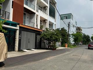 Bán gấp mt phạm đôn lễ ngay khu dc số 1 tml q2, dt 5.7x17.5m xd hầm 4 tầng, giá 13.5 tỷ