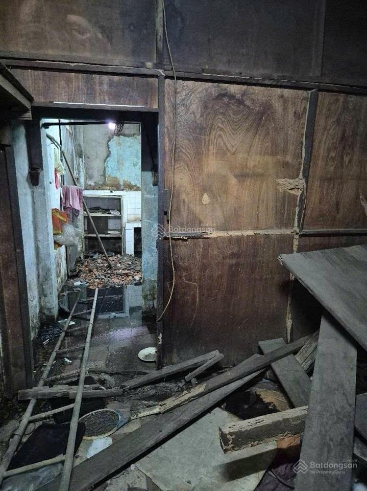 Mặt tiền  chỉ 5.2 tỷ  nhà nát  vị trí hiếm