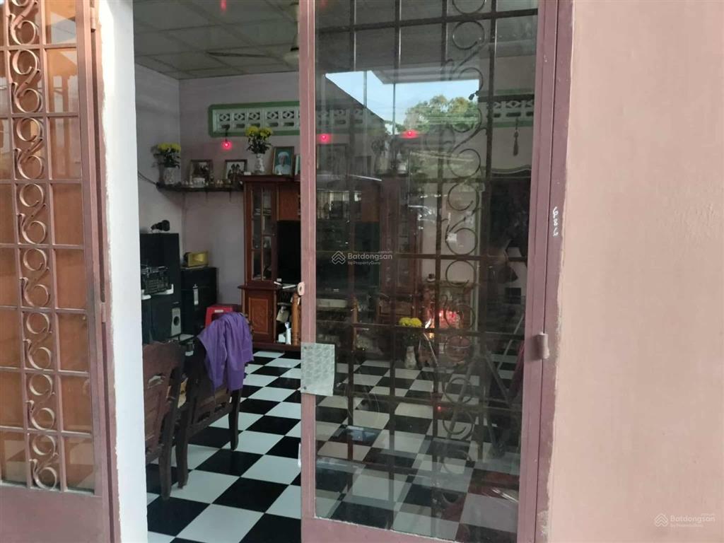 Cần bán nhà đất mặt tiền hùng vương, cách chợ 70m