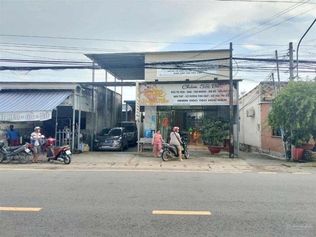 Cần bán nhà đất mặt tiền hùng vương, cách chợ 70m