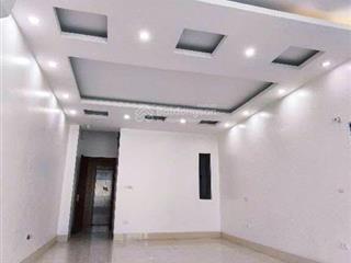 Nhà 7 tầng thang máy xịn sò, phân lô, vỉa hè, khu vực giá trị tăng chóng mặt