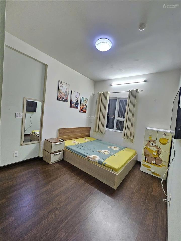 Giá 12tr5/th, 78m2, 2pn, 2wc, c/h harmona, trương công định, p14, tb.