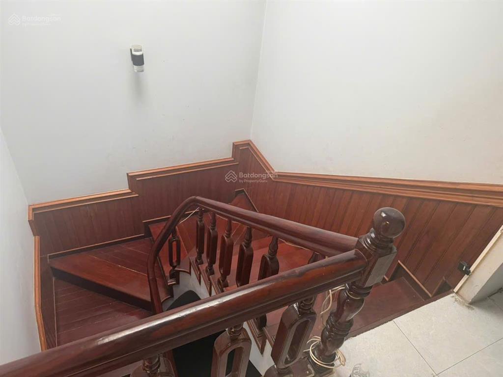 Chính chủ bán nhà phố, tiện kinh doanh  1 mặt tiền, 1 mặt thoáng, 146m2  4 tầng