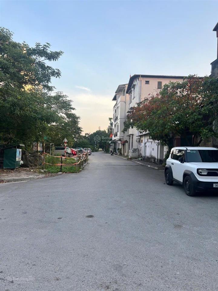 Bồ đề gia thuỵ ô tô vào đất, sát đất quy hoạch mở rộng đg, đón cầu trần hưng đạo, đầu tư, dòng tiền