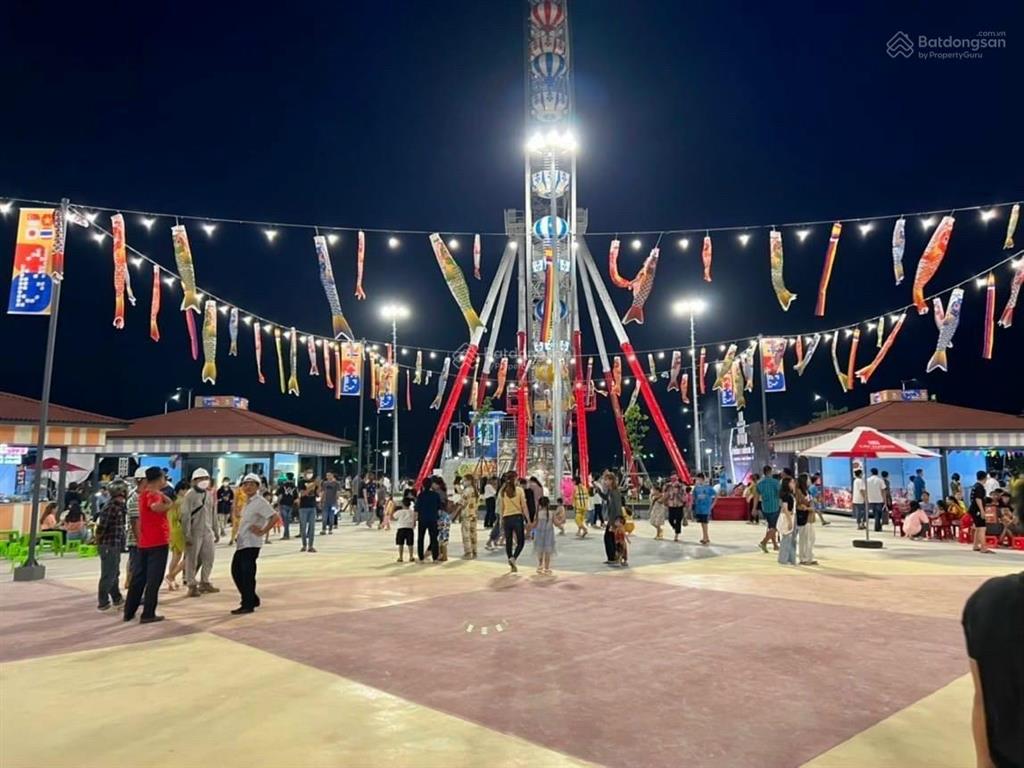 Chủ định cư nước ngoài cần bán gấp nền đất thổ cư 100% lô góc 2 mặt tiền. tại kđt cát tường wp2