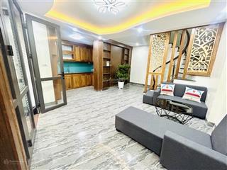 Bán nhà phố lĩnh nam  5 tầng mới koong  gần phố  tiện ích bạt ngàn.