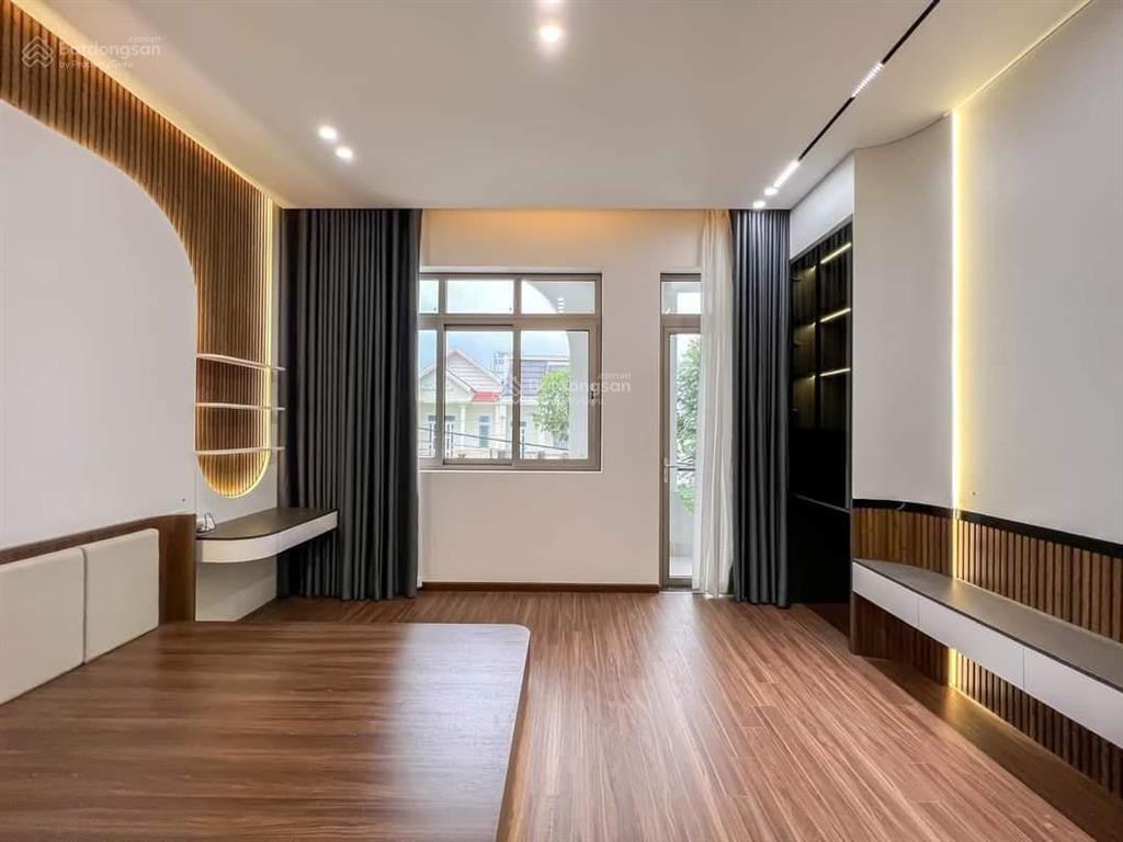 Giảm thêm 100tr bán nhà 1 trệt 1 lửng 4x15 giá 1 tỷ3 .ngay vòng xoay an lạc