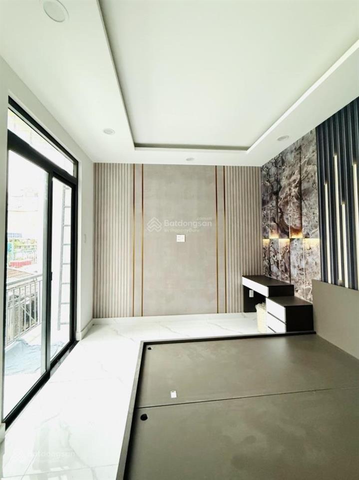 Nhỉnh 4 tỷ  40m2  căn 2 góc mặt tiền rộng  liền kề himlam  hẻm thông trần xuân soạn, tân hưng
