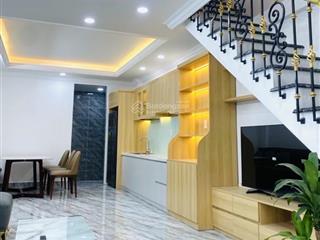 Nhà 2 lầu  vị trí đẹp  lâm văn bền  4x10  đường 12m  gần lê văn lương  5 tỷ nhỉnh