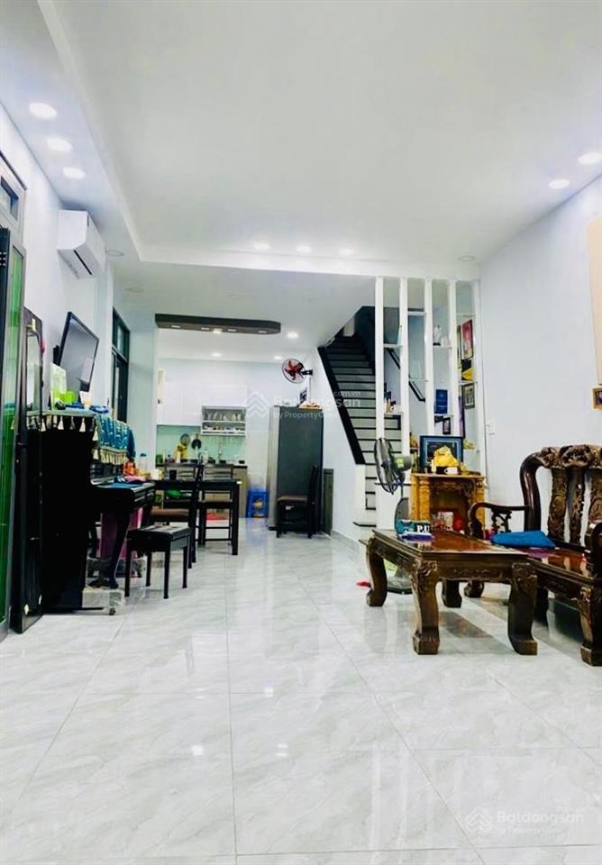 Vị trí vàng kinh doanh  gần lotte  2 lầu 105m2  5 x 21  chỉ 5 phút tới q4  quận 7  12,x tỷ