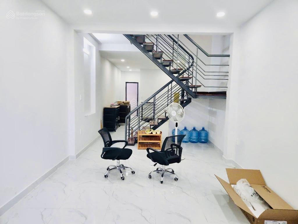 Nhà 2 lầu lê văn lương, tân hưng  4 x 16m, 2 pn, hẻm xe hơi  6,5 tỷ  hoàn công