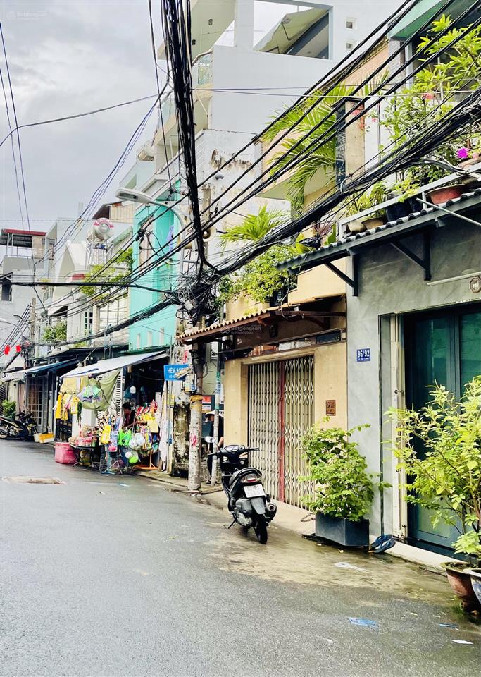 Giáp quận 4  vị trí đẹp  71m2, 2 tầng  lê văn lương, tân kiềng, quận 7  5 tỷ nhỉnh