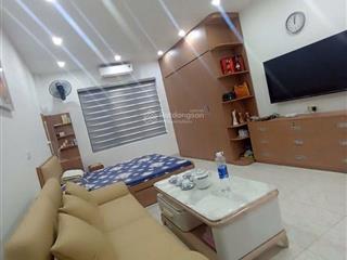 Bán nhà văn tiến dũng 40m2  5 tầng  ô tô đỗ cửa  5m ô tô tránh  gần nhiều các trường đh lớn