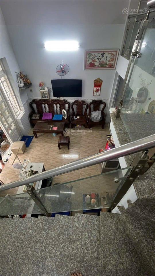 Chính chủ bán nhanh nhà nguyên căn 1 trục hẻm thẳng cách lê văn lương 50m x. phước kiển, h. nhà bè