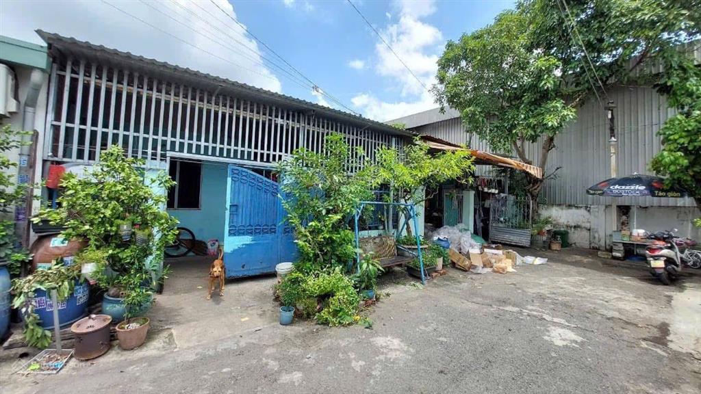 Chính chủ bán cấp tốc căn nhà tp.thủ đức.  mặt tiền số  p.linh xuân, tp.thủ đức  121,5m²