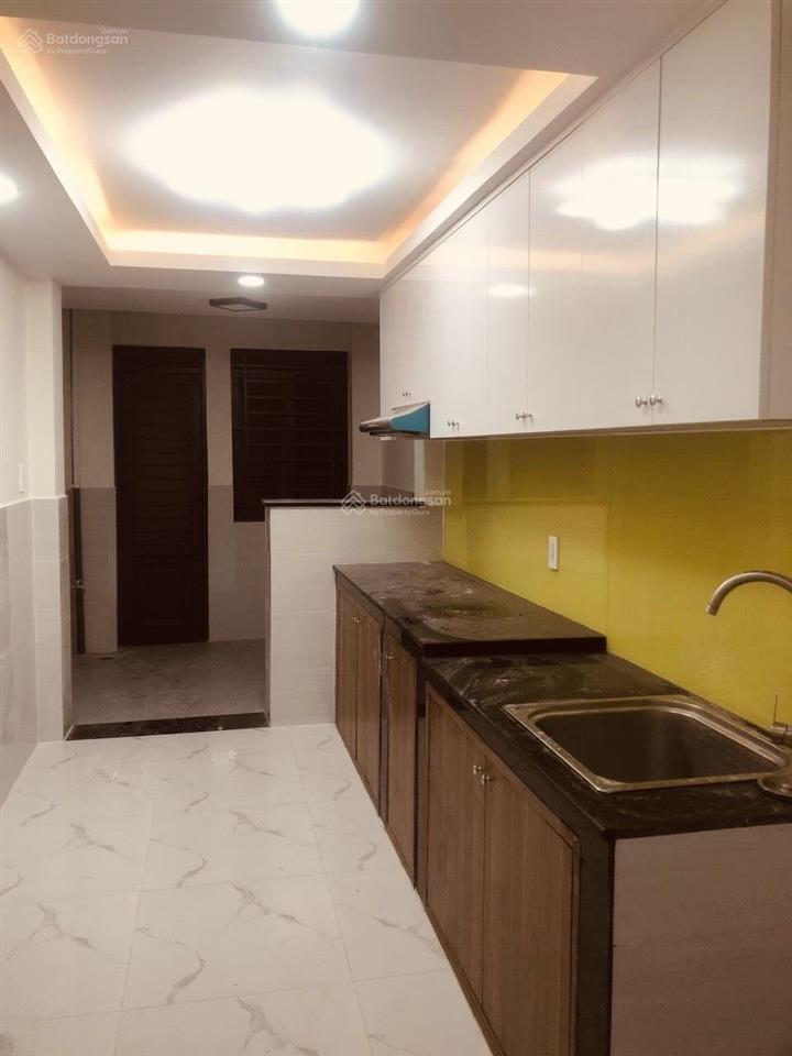 Hiếm nhà mặt tiền kinh doanh đường lớn view công viên thoáng mát chỉ nhỉnh 6 tỷ dt 40m2