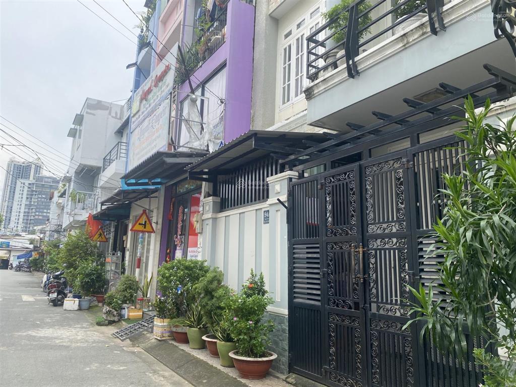 Hiếm nhà mặt tiền kinh doanh đường lớn view công viên thoáng mát chỉ nhỉnh 6 tỷ dt 40m2