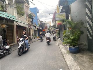 56m2 đoàn văn bơ  q4  không lộ giới, không quy hoạch  đang cho thuê 8 triệu  nhỉnh 4 tỷ