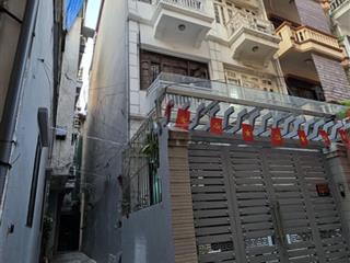 Dịch vọng lô góc 3 thoáng vĩnh viễn 15m ra ô tô 50m có bãi đỗ xe tiện ích đầy đủ