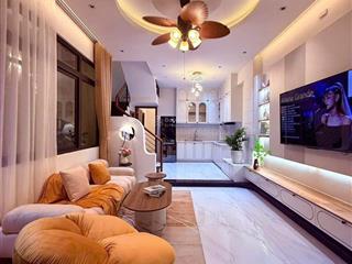 Bán nhà đẹp  hẻm xe hơi giá 2.99tỷ  ngay nguyễn phi khanh, tân định, quận 1, sổ hồng riêng
