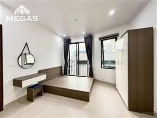 Cho thuê căn hộ studio full nội thất ban công cửa sổ siêu ngay cầu giấy