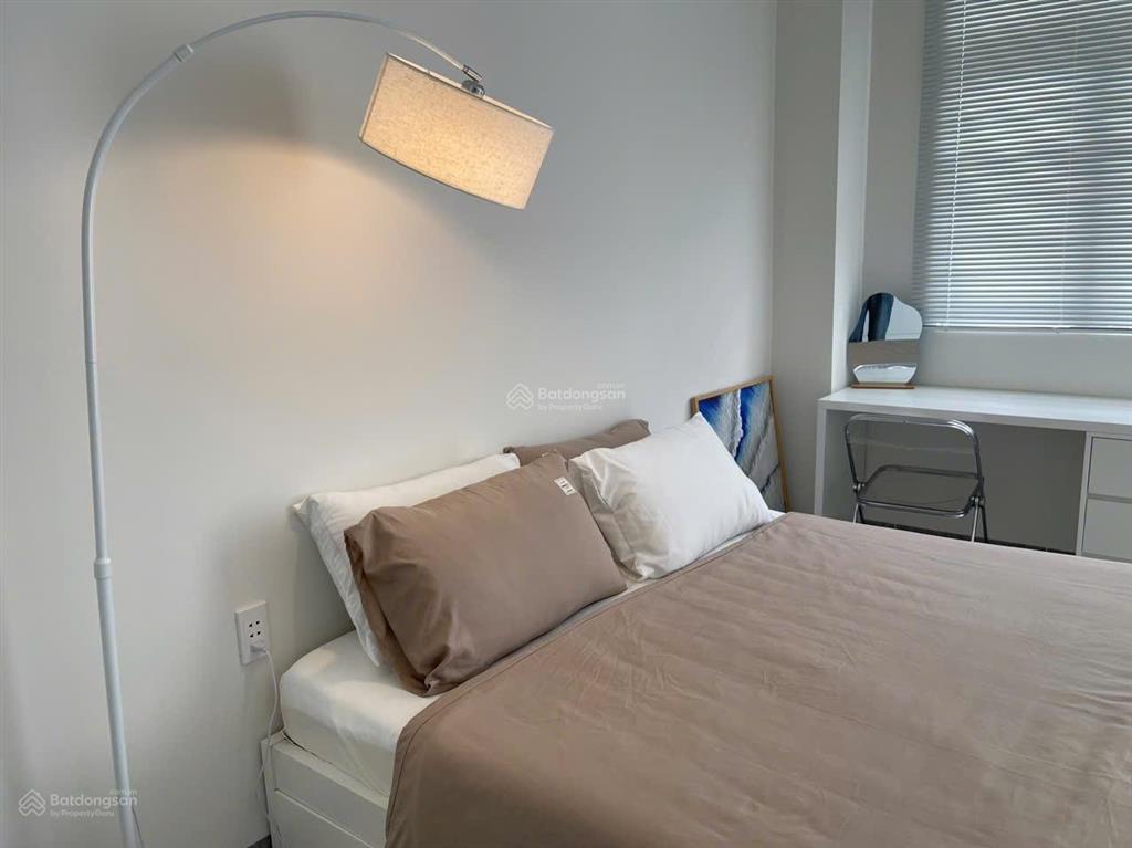 Tìm nữ ở ghép phòng dịch vụ 2 người